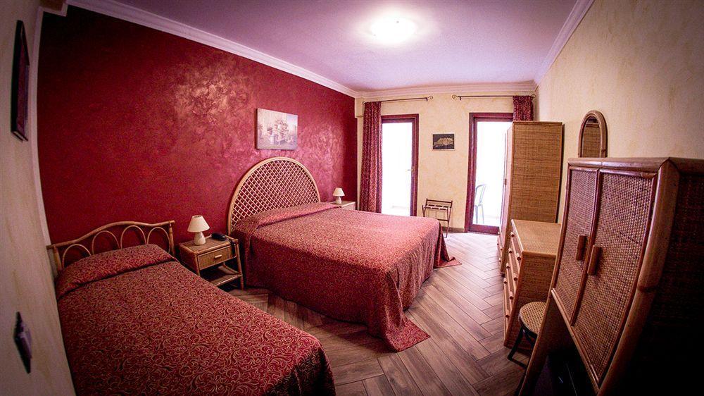 Hotel Riviera Marinella di Selinunte Kültér fotó